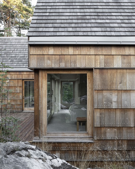 Saltviga House / Kolman Boye Architects - Экстерьерная фотография, окна, дверь, фасад