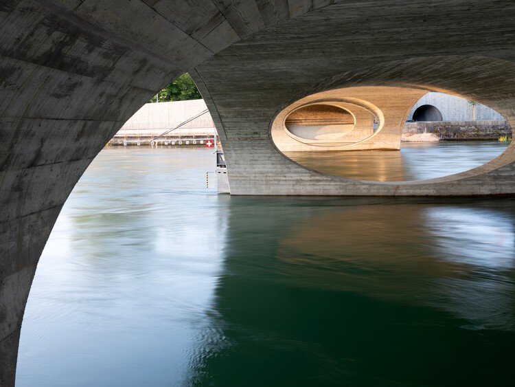 Новый мост Ааре / Christ & Gantenbein - Интерьерная фотография, Береговая линия, Арка