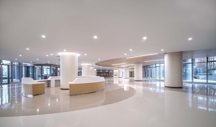 Больница Цилу здания скорой медицинской помощи Шаньдунского университета / MENG Achitects - Интерьерная фотография