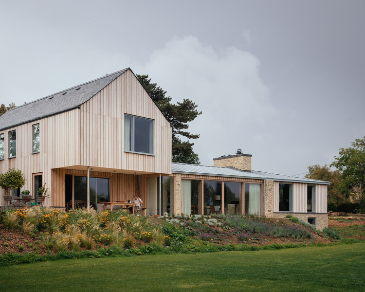 Cotswolds House / Oliver Leech Architects - Экстерьерная фотография, окна, фасад