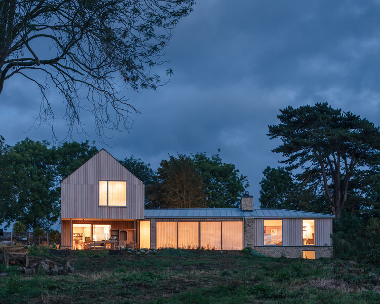 Cotswolds House / Oliver Leech Architects - Экстерьерная фотография, окна