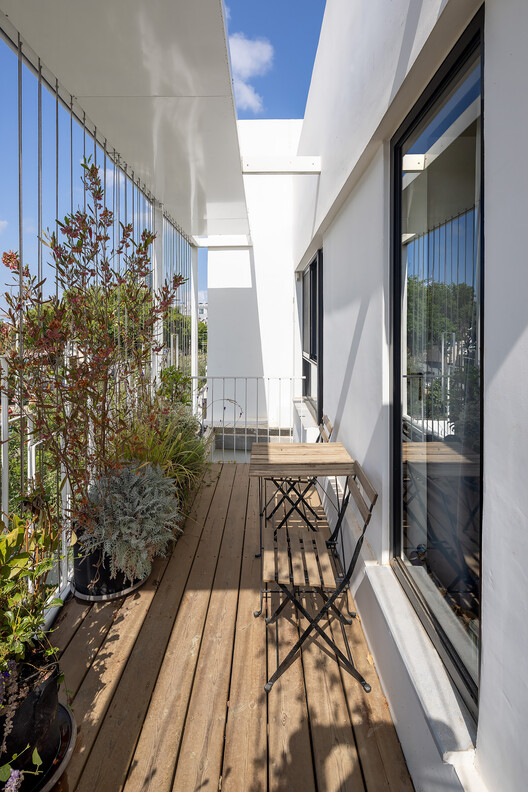 D House / Lavan Architects - Экстерьерная фотография, окна, фасад, перила, палуба