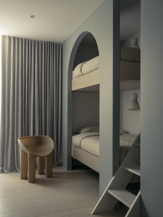 3 Bronte House / David Katon + Matters & Made - Интерьерная фотография, кровать, спальня