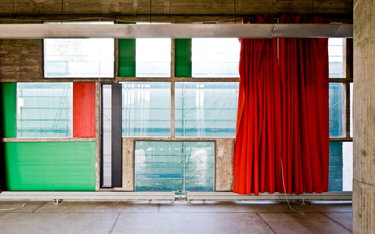 Теория цвета Ле Корбюзье: использование полихромии в архитектуре — изображение 8 из 9