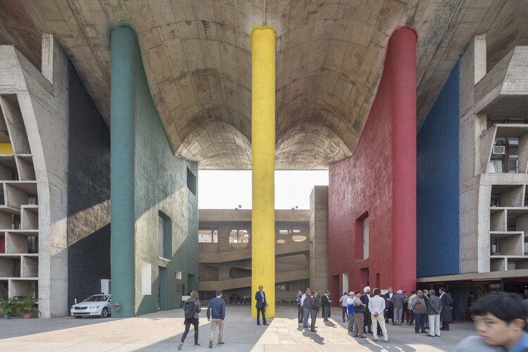 Теория цвета Ле Корбюзье: использование полихромии в архитектуре — изображение 2 из 9