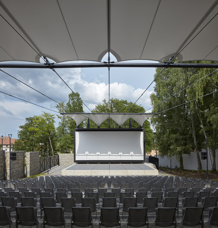 Кинотеатр под открытым небом Prachatice / Mimosa architects - Интерьерная фотография