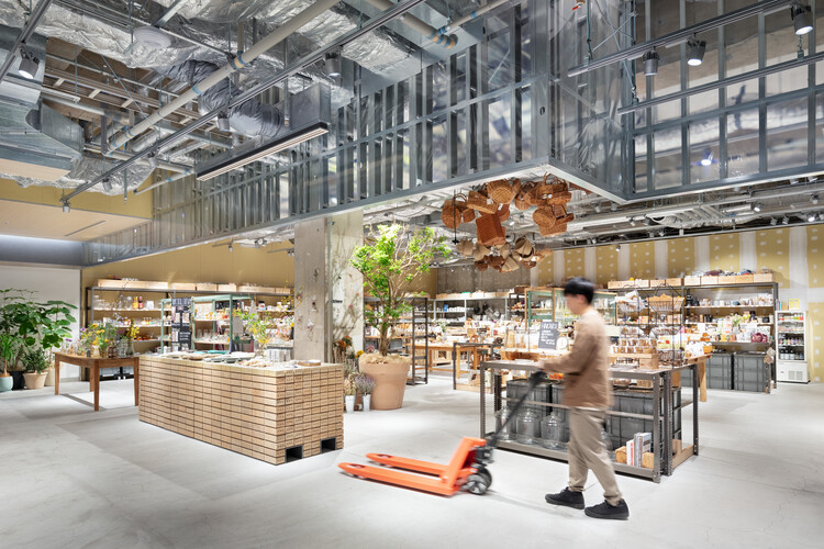 СПЕЦИАЛЬНЫЙ СЕГОДНЯ Магазин Ebisu / Schemata Architects + Jo Nagasaka - Интерьерная фотография, Beam