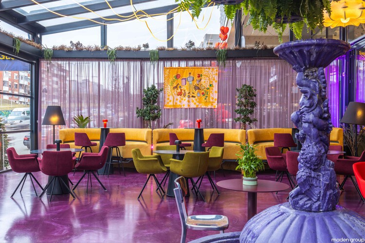 Цвет в гостиничном дизайне: 20 интерьеров ресторанов, которые задают правильный тон — изображение 26 из 26