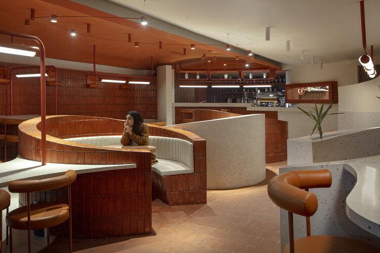 Цвет в гостиничном дизайне: 20 интерьеров ресторанов, которые задают правильный тон — изображение 12 из 26