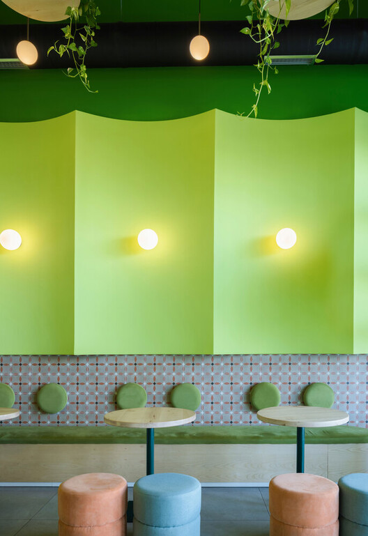 Цвет в гостиничном дизайне: 20 интерьеров ресторанов, которые задают правильный тон — изображение 8 из 26