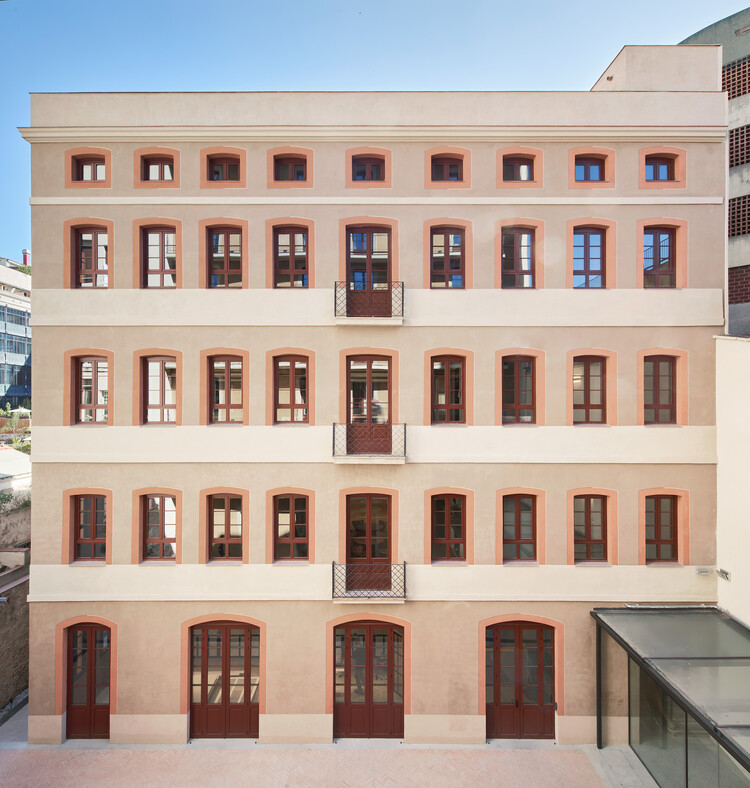 Офисы Фонда Бофилла / GCA Architects - Экстерьерная фотография, окна, фасад
