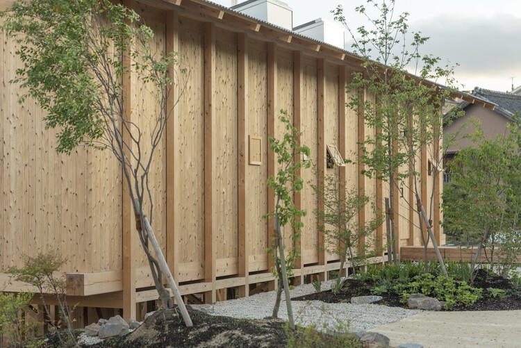Дом Сигехара Хонмати / Tomoaki Uno Architects - Экстерьерная фотография