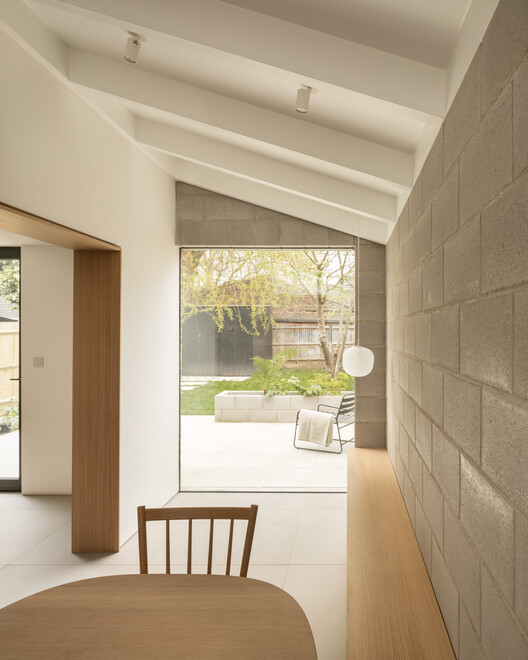 Hamilton Road / Magri Williams Architects - Интерьерная фотография, стул, окна
