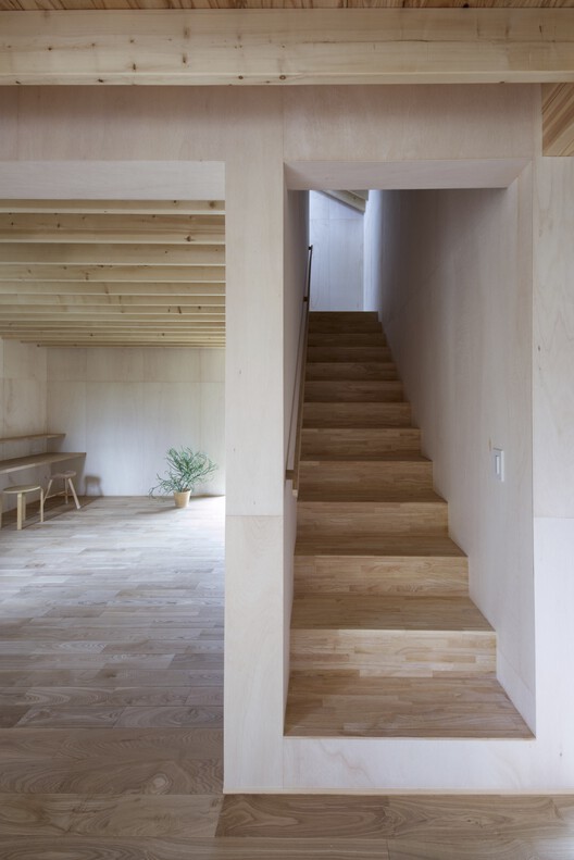Дом в Ханцуки / Katsutoshi Sasaki + Associates - Интерьерная фотография, лестницы, перила
