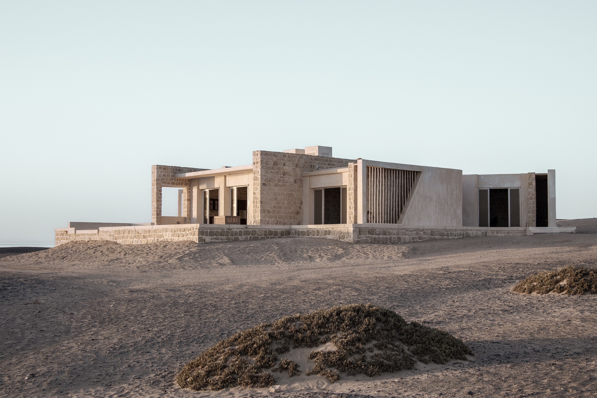 Дышащий пляжный домик / Архитектурная лаборатория Карма (KAL)