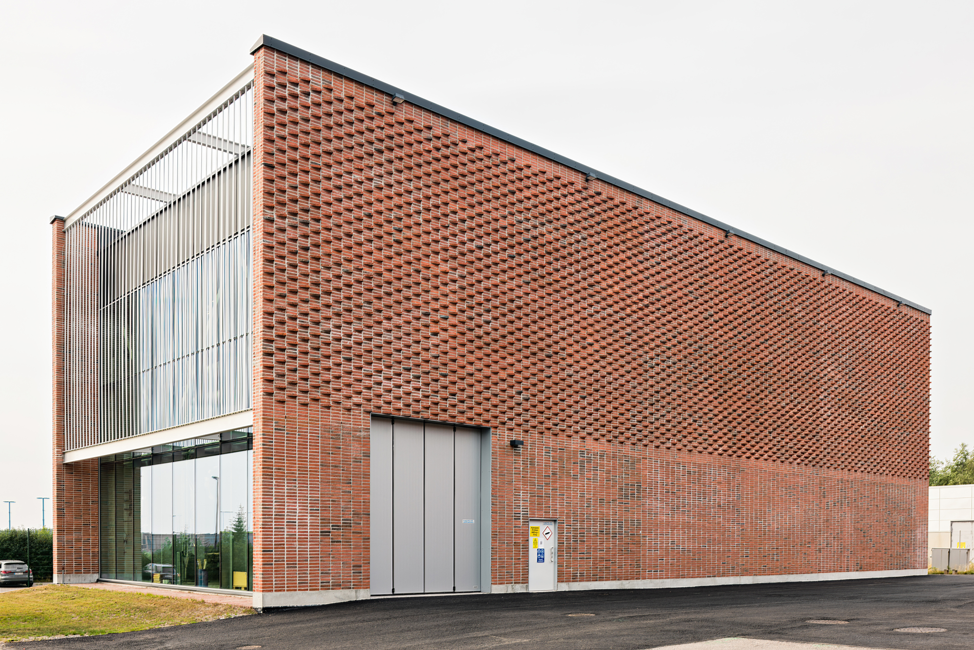 Здание теплового насоса Вуосаари / Virkkunen & Co Architects