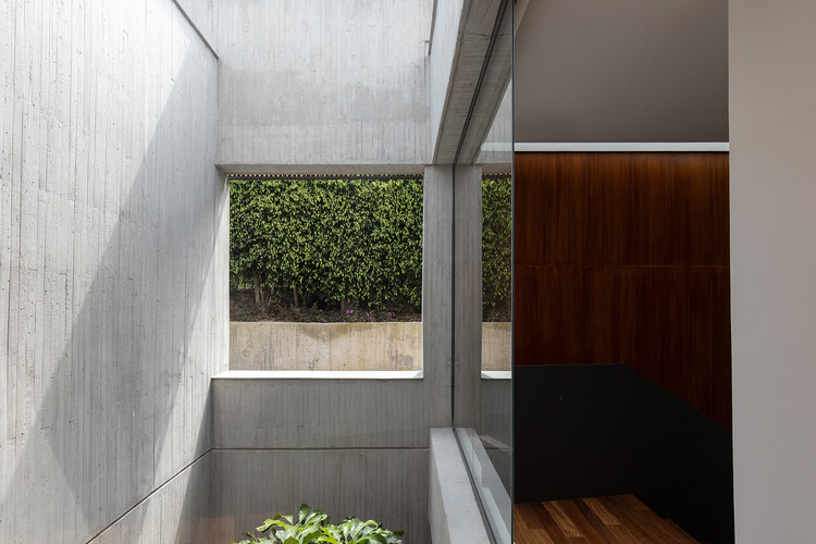 Fragmento House / Diez + Muller Arquitectos - Фотография интерьера