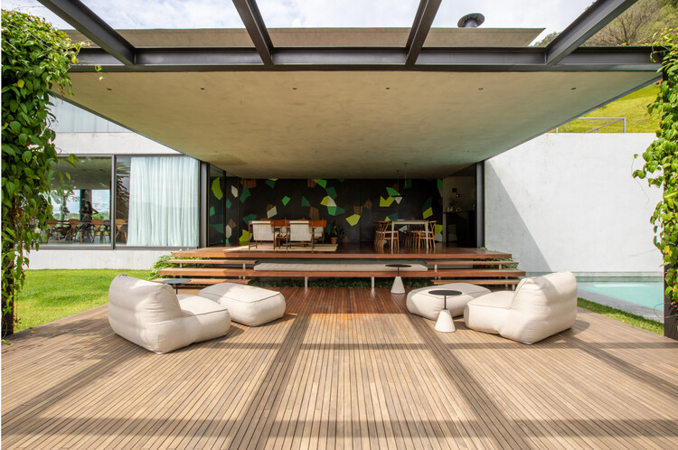 EG House / Play Arquitetura - Фотография интерьера, гостиной, террасы, патио