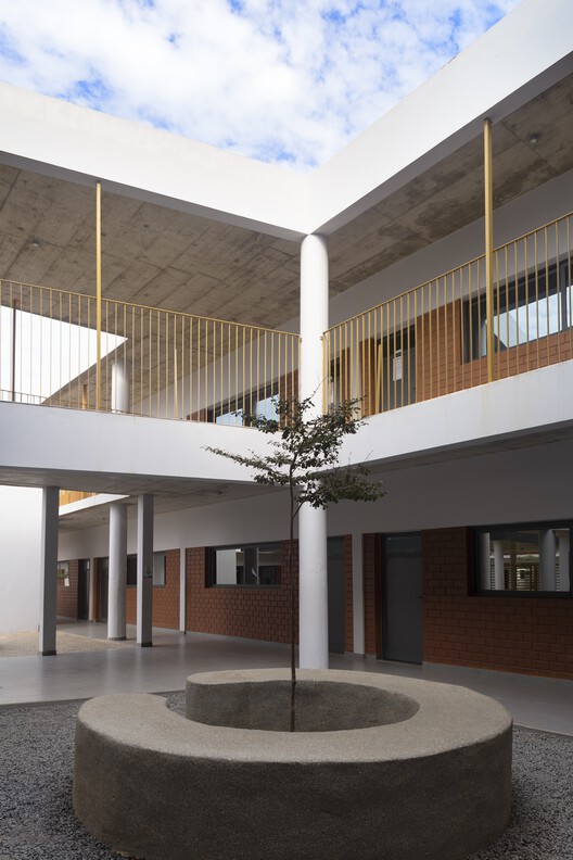 Cite Scolaire Internationale – Campus Ngor / Atelier Kalm – Фотография интерьера, фасада