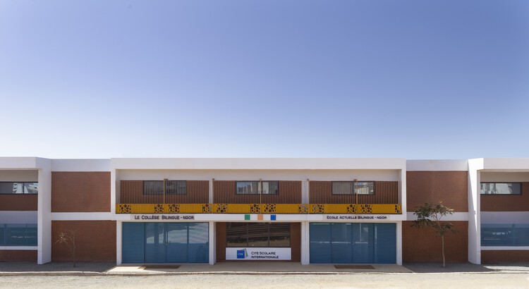 Cite Scolaire Internationale – Campus Ngor / Atelier Kalm – Экстерьерная фотография, фасад