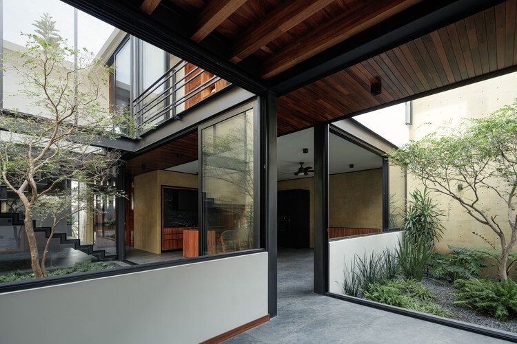 Zibu House / Di Frenna Arquitectos - Интерьерная фотография, окна, фасад, балка