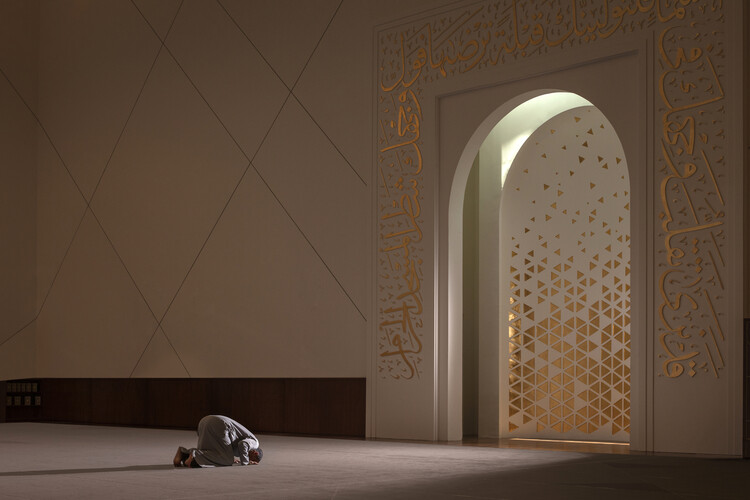 Символическое использование цвета в исламской архитектуре — изображение 1 из 11