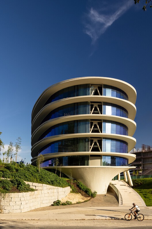 Здание ICON Douro / Луис Педро Силва, архитектор Lda – фотография экстерьера