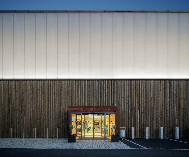 Östermalm Hall Padel / Tengbom - Фотография экстерьера, фасад