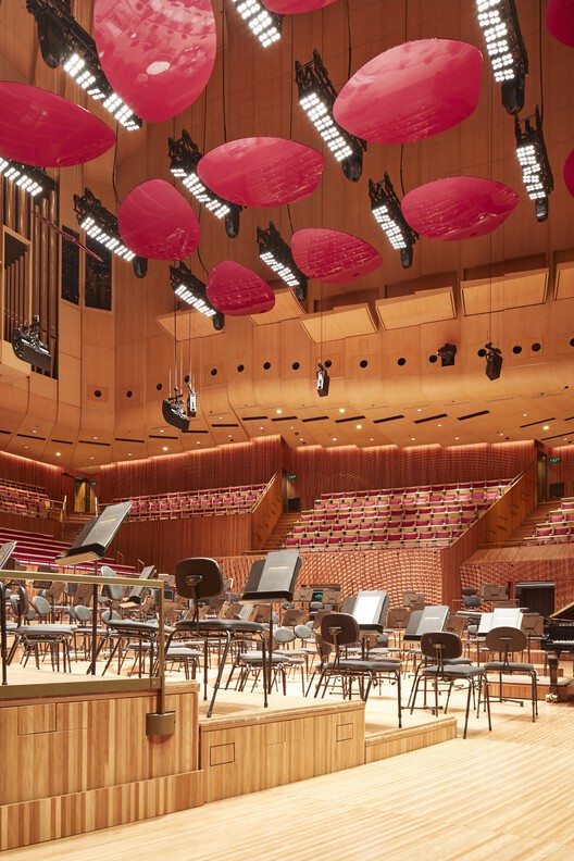 Обновление концертного зала Сиднейского оперного театра / ARM Architecture — Фотография интерьера, столовая, стул