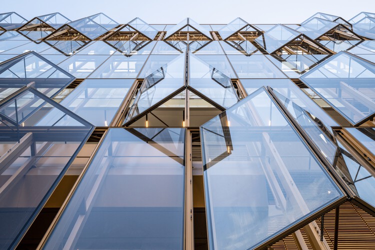 Штаб-квартира Uber / SHoP Architects — фотография экстерьера, фасад, окна, сталь