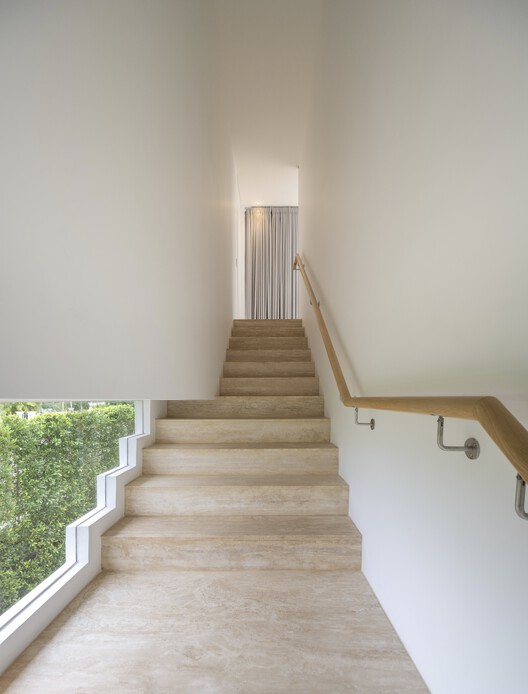 Главная / Просторная архитектура - Фотография интерьера, лестницы, перила