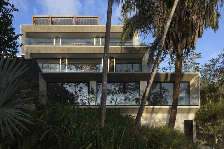Дом Гуарумо / VOID - Фотография экстерьера, фасад