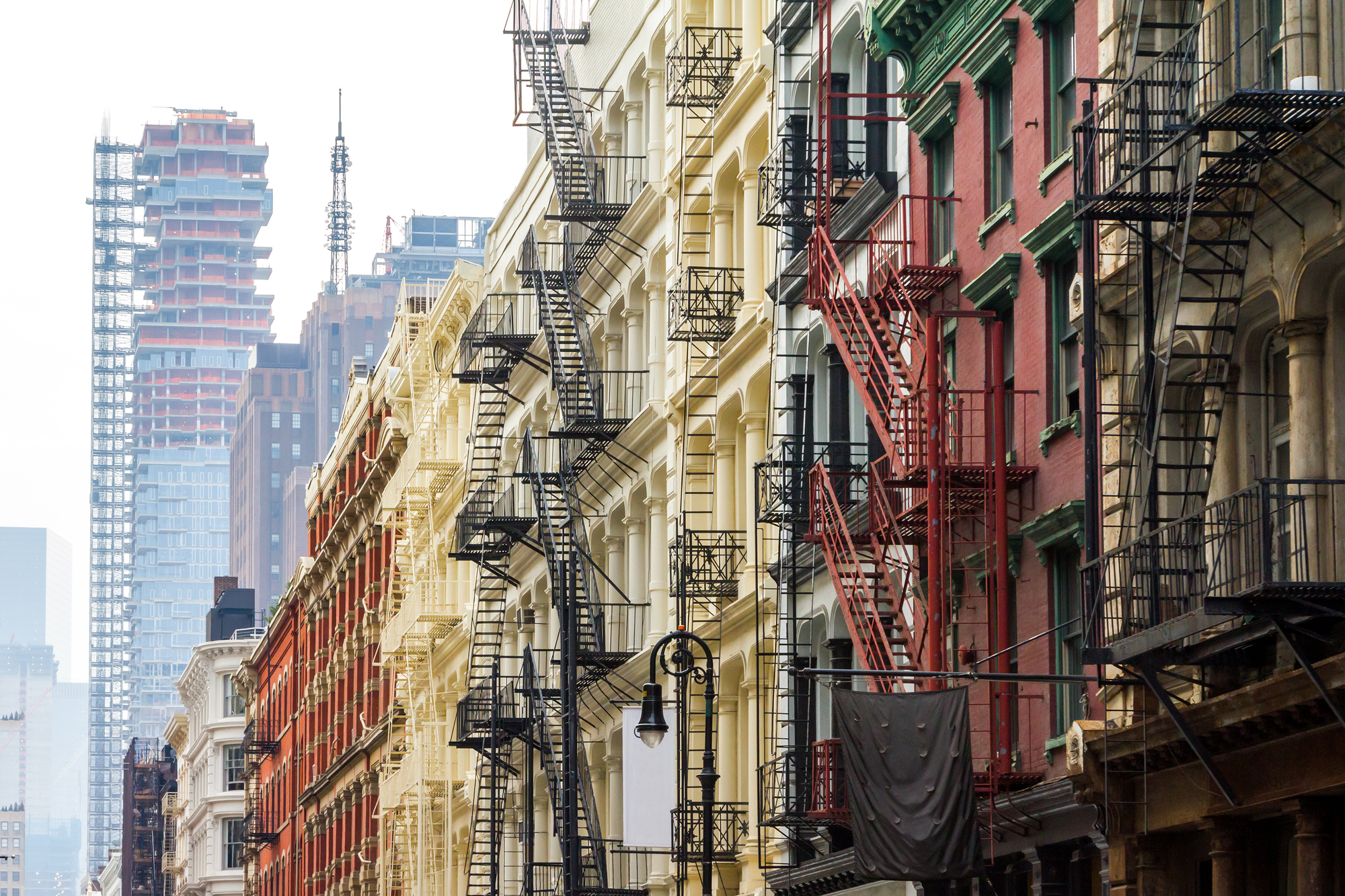 Законодательство Нью-Йорка фактически запрещает Airbnbs и краткосрочную аренду квартир