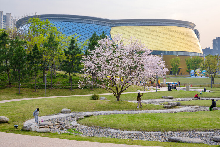 Парк Азиатских игр Archi-Tectonics переосмысливает экологическое будущее Ханчжоу в Китае – изображение 20 из 24