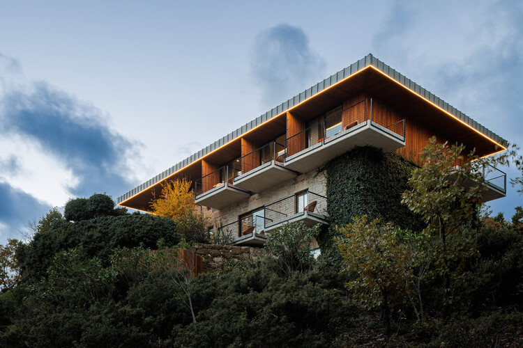 Загородный дом Вагар / Дэвид Било + Филипе Пина — фотография экстерьера, окна