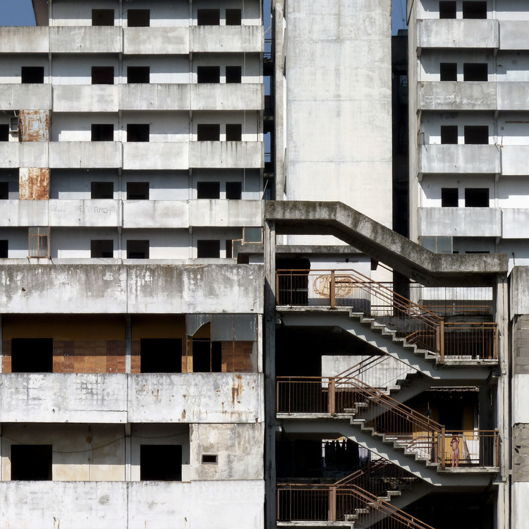 Кабрини-Грин и Веле-ди-Скампия: когда проекты государственного жилищного строительства не работают – изображение 7 из 10