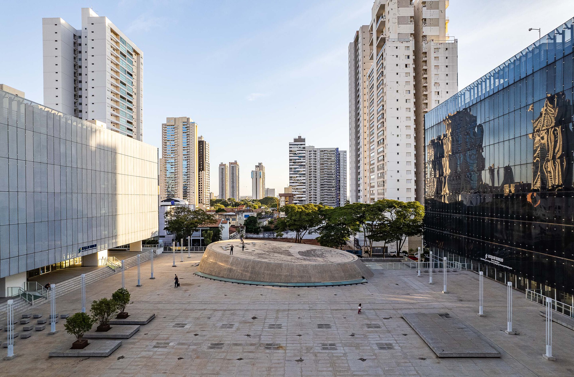 Трудовой комплекс 18-го региона / Ателье Даниэля Корси + Дани Хирано + Нисимура Estúdio de Arquitetura