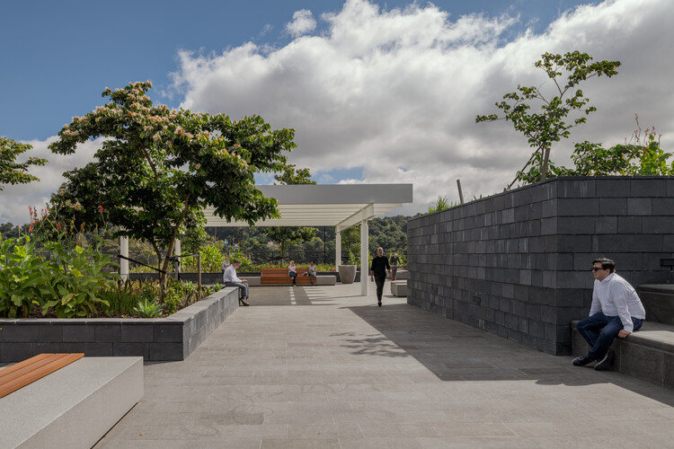 Посольство США в Гватемале / Партнерство Миллера Халла - Экстерьерная фотография, фасад
