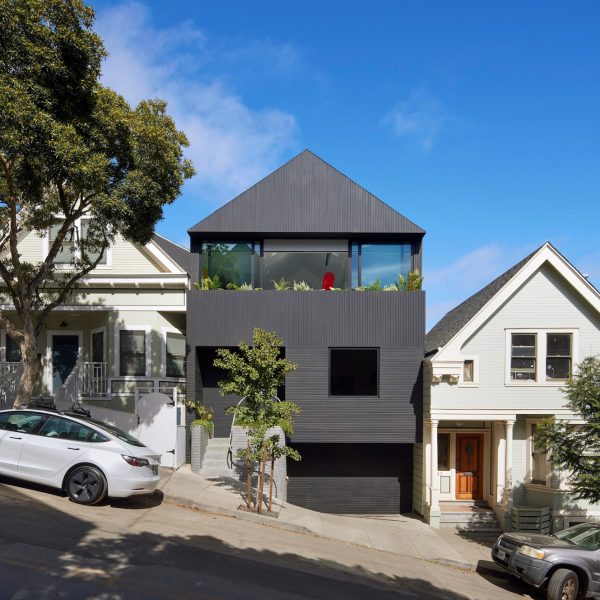 Морк-Улнес создает дом в Сан-Франциско, который «нарушает традиции»