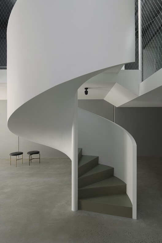 Tasman Gallery / Benn + Penna Architecture - Интерьерная фотография, лестница