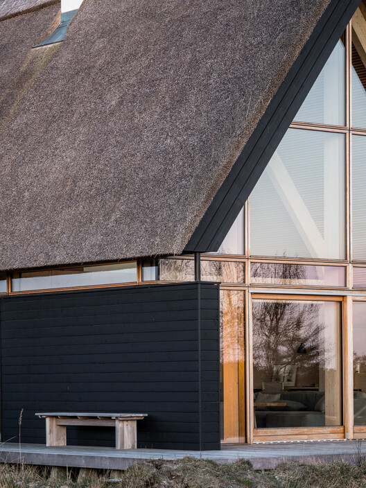 Skagen Klitgård House / PAX Architects - Фотография интерьера, кирпич, окна, фасад