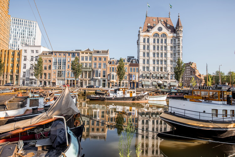 Путеводитель по Роттердаму: 20 интересных проектов в морском центре Нидерландов — изображение 5 из 23