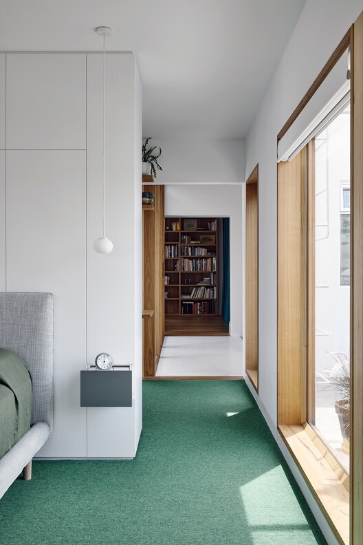 Дом Гельвеция / Austin Maynard Architects - Фотография интерьера, двери