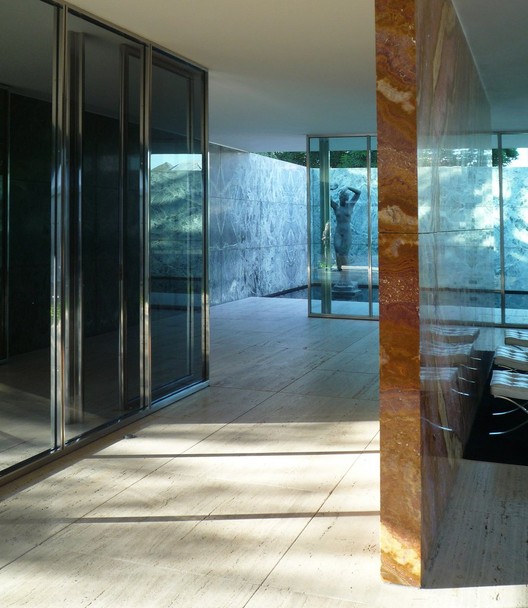Классика архитектуры: Павильон Барселоны / Мис Ван дер Роэ — Изображение 3 из 20