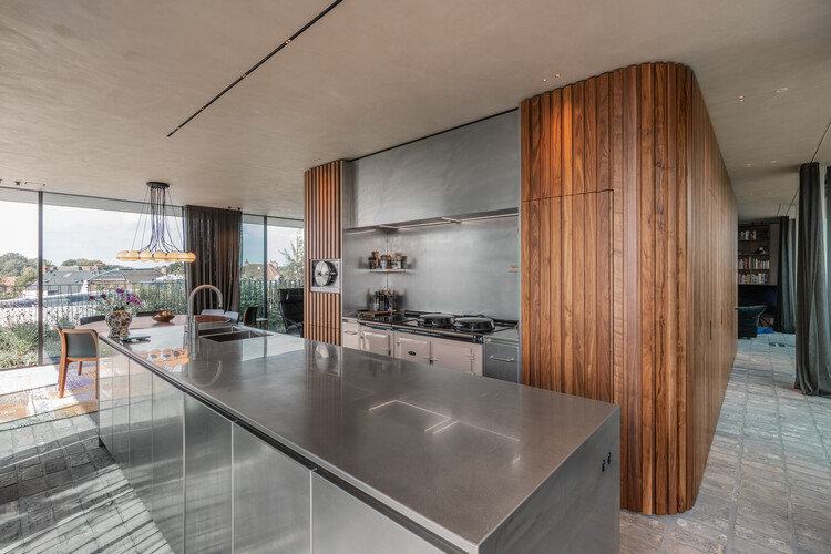 Penthouse T / Objekt Architecten - Фотография интерьера, кухня, столешница