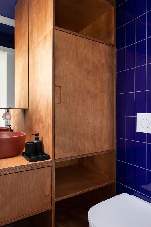 Квартира Пискатор в Афинах / en-route-architecture - Фотография интерьера, ванная комната
