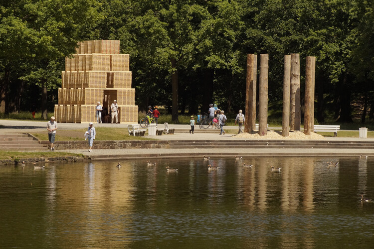 Коллектив Павильон / Christoph Hesse Architects - Экстерьерная фотография, набережная, сад, колонна