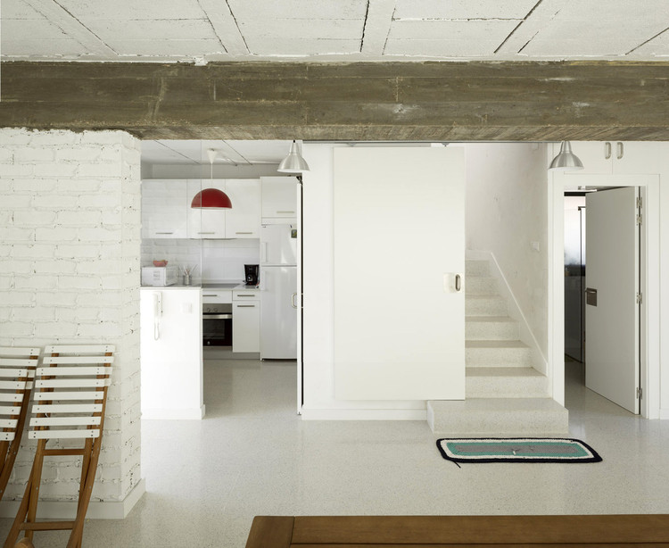 Кирпичные дома в Испании: современный дизайн каменной кладки для интерьера и экстерьера дома — Изображение 13 из 29