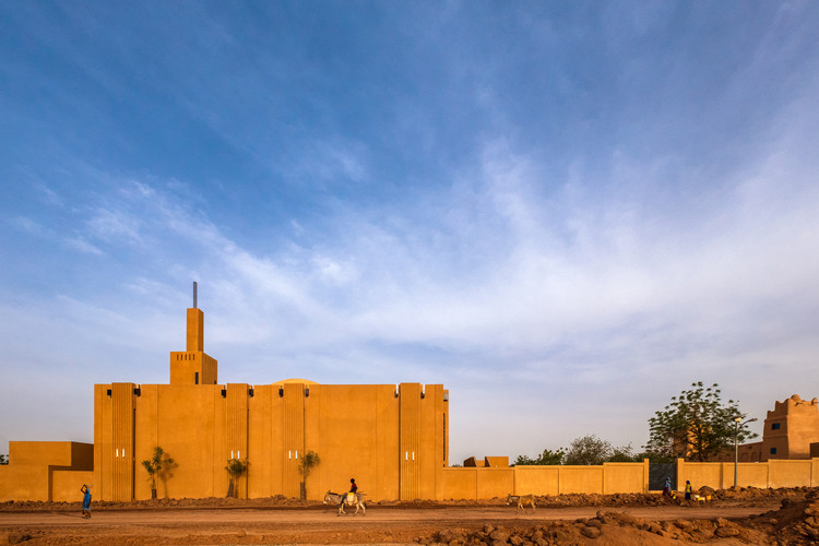 Необычные мечети стран Африки к югу от Сахары — изображение 7 из 10