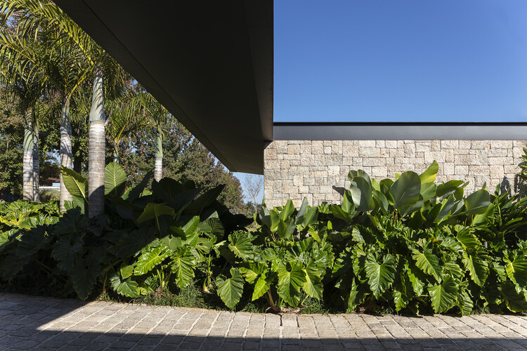 MDG Baroneza House / Gálvez & Márton Arquitetura - Фотография экстерьера, сад